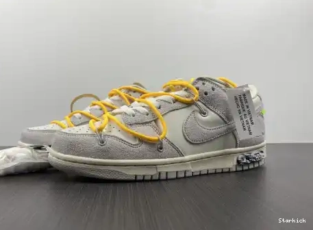 DJ0950-109 O-W Low Nike 39 Dunk Lot 0524